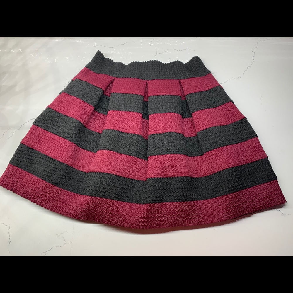 Pleated skirt